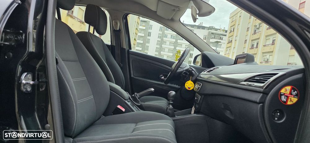 Renault Mégane ENERGY dCi 110 Start & Stop Paris Business - 11