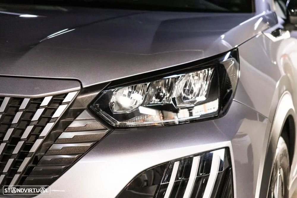 Peugeot e-2008 54 kWh Allure - 16