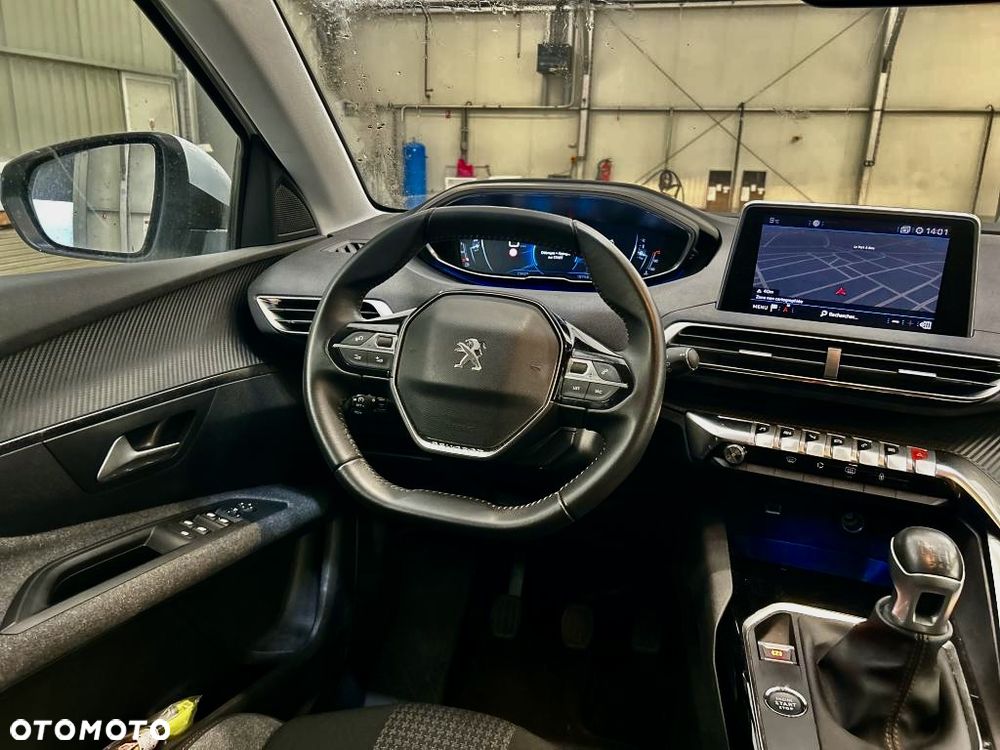 Peugeot 3008 PureTech 130 Stop & Start GPF Active Pack - 4