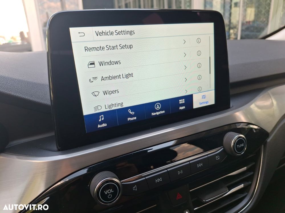 Ford Kuga - 20