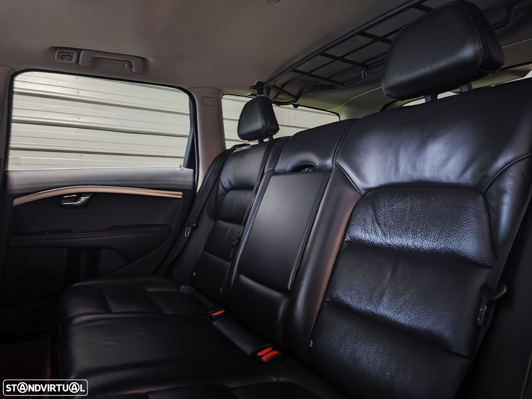 Volvo XC 70 2.0 D4 Summum - 28