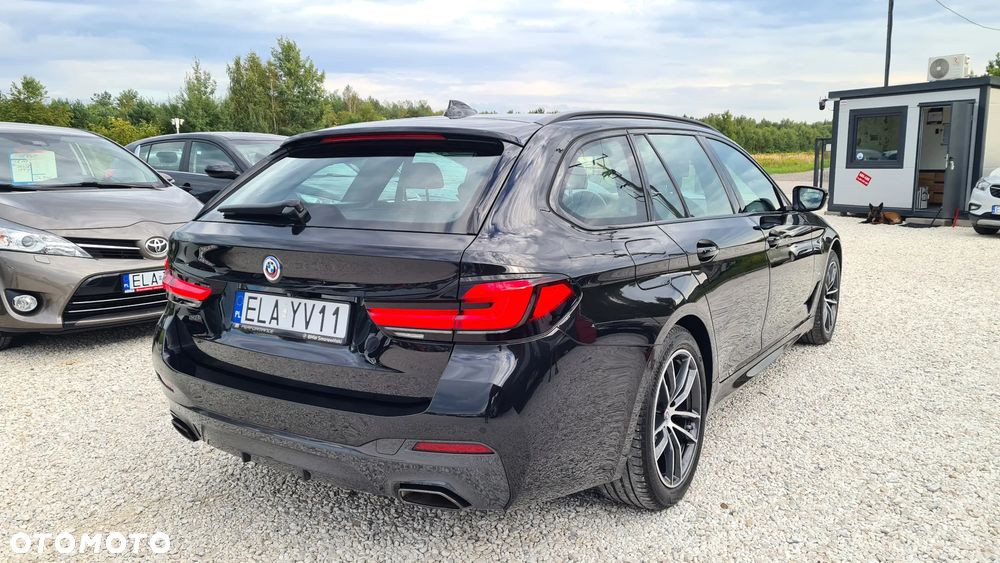 BMW Seria 5 520d mHEV M Sport sport - 32