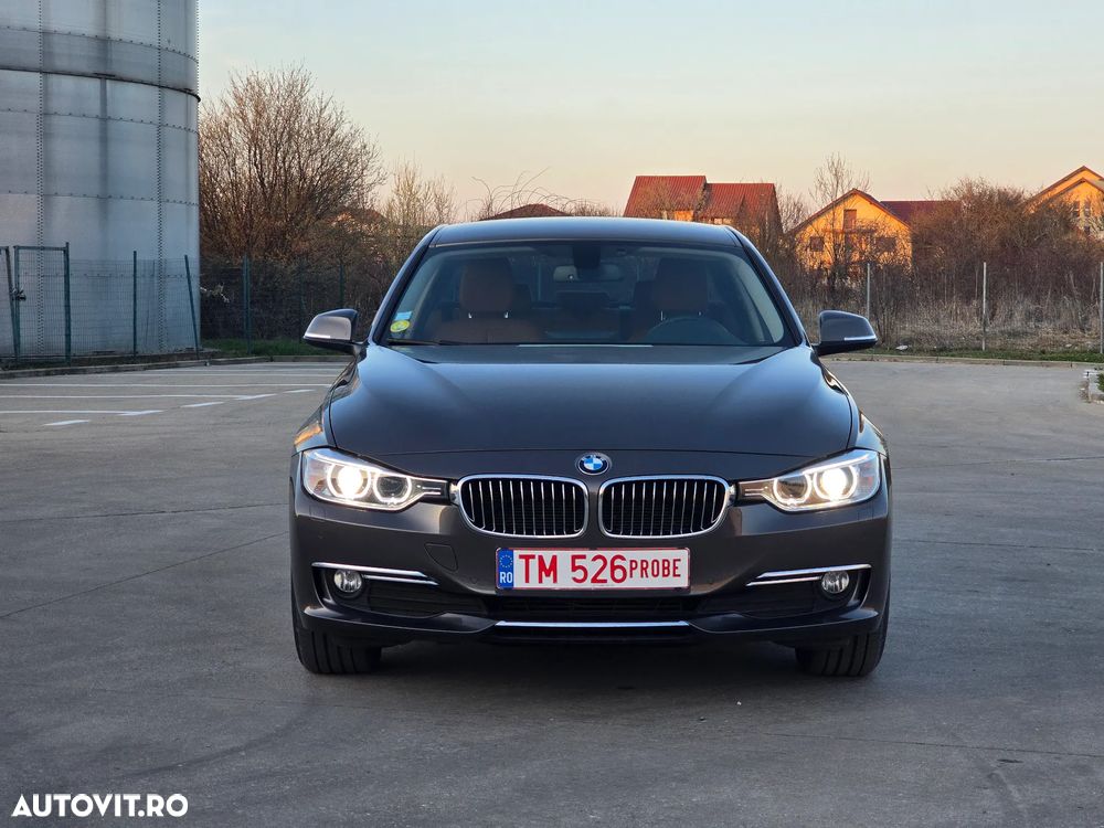 BMW Seria 3 320d Aut. Luxury Line - 9