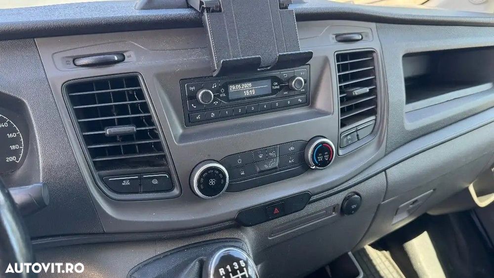 Ford transit - 19