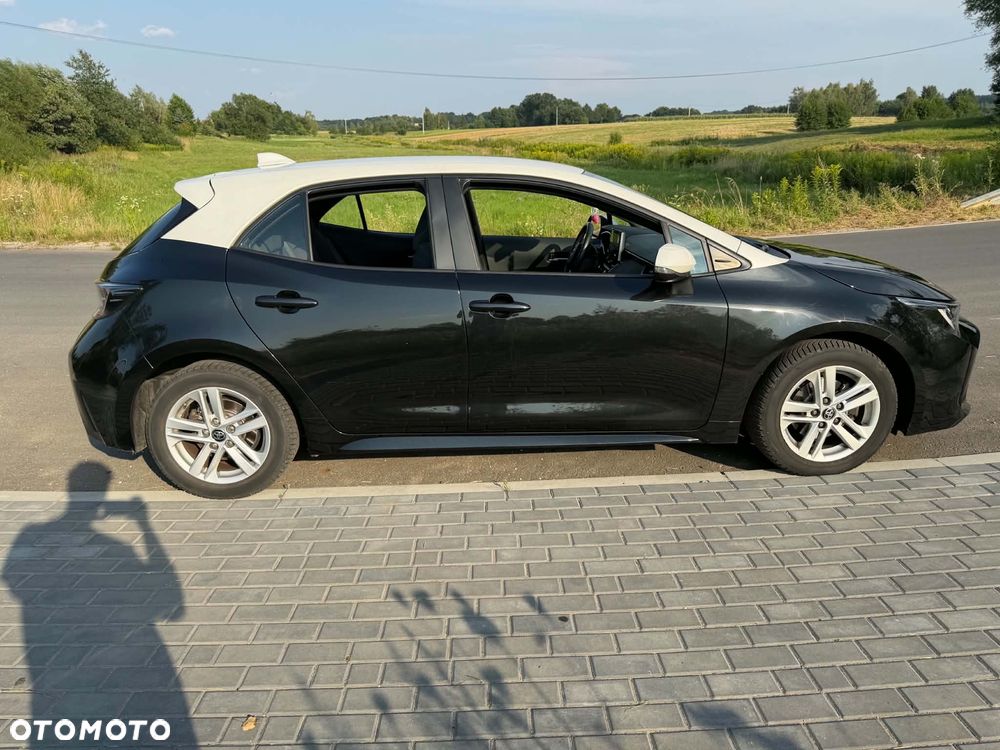 Toyota Corolla - 4