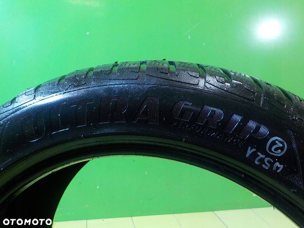 GOODYEAR ULTRAGRIP PERFORMANCE 100V 245/45/18 opony zimowe 4.93mm 5.07mm - 4