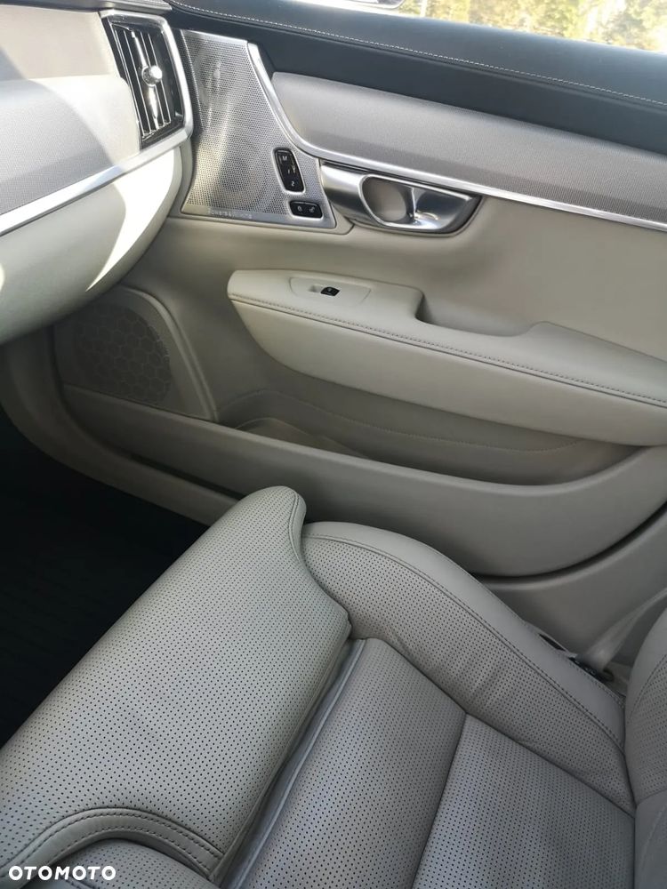 Volvo S90 - 10
