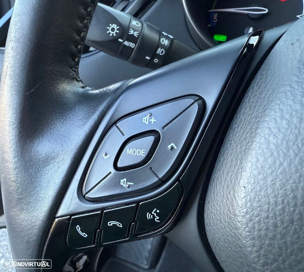 Toyota C-HR 1.8 Hybrid Square Collection - 16