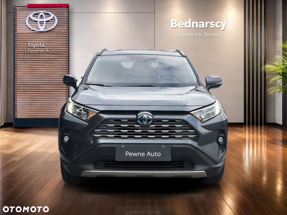 Toyota RAV4 - 8