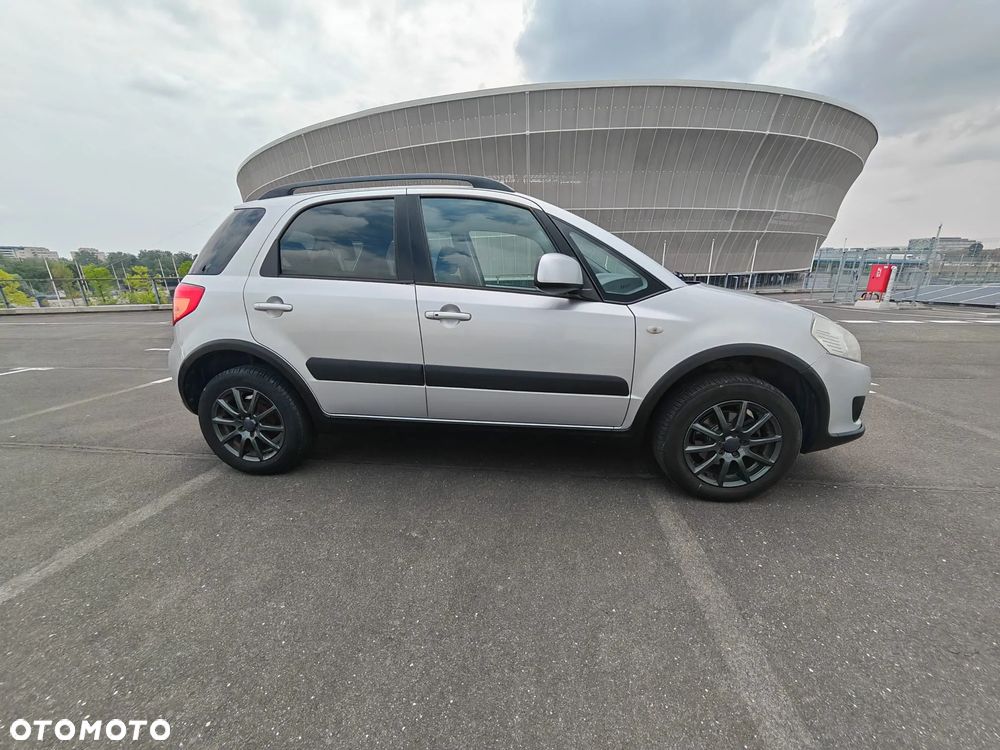 Suzuki SX4 1.6 GS / Premium 4WD - 19