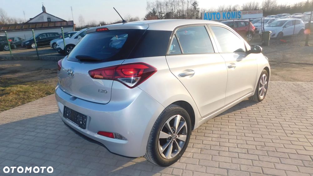 Hyundai i20 1.2 Classic Plus - 11