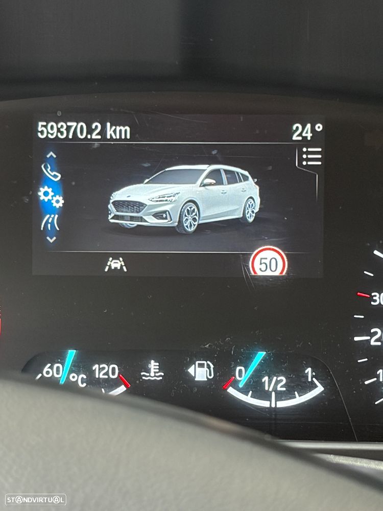 Ford Focus SW - 15