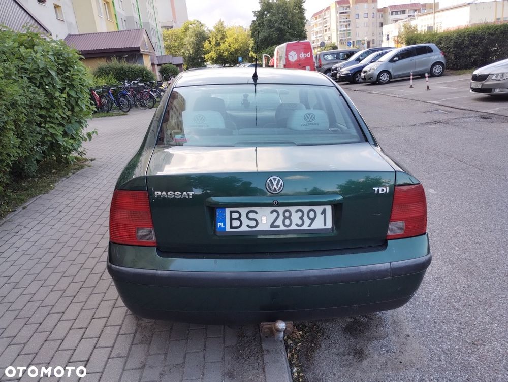 Volkswagen Passat - 3