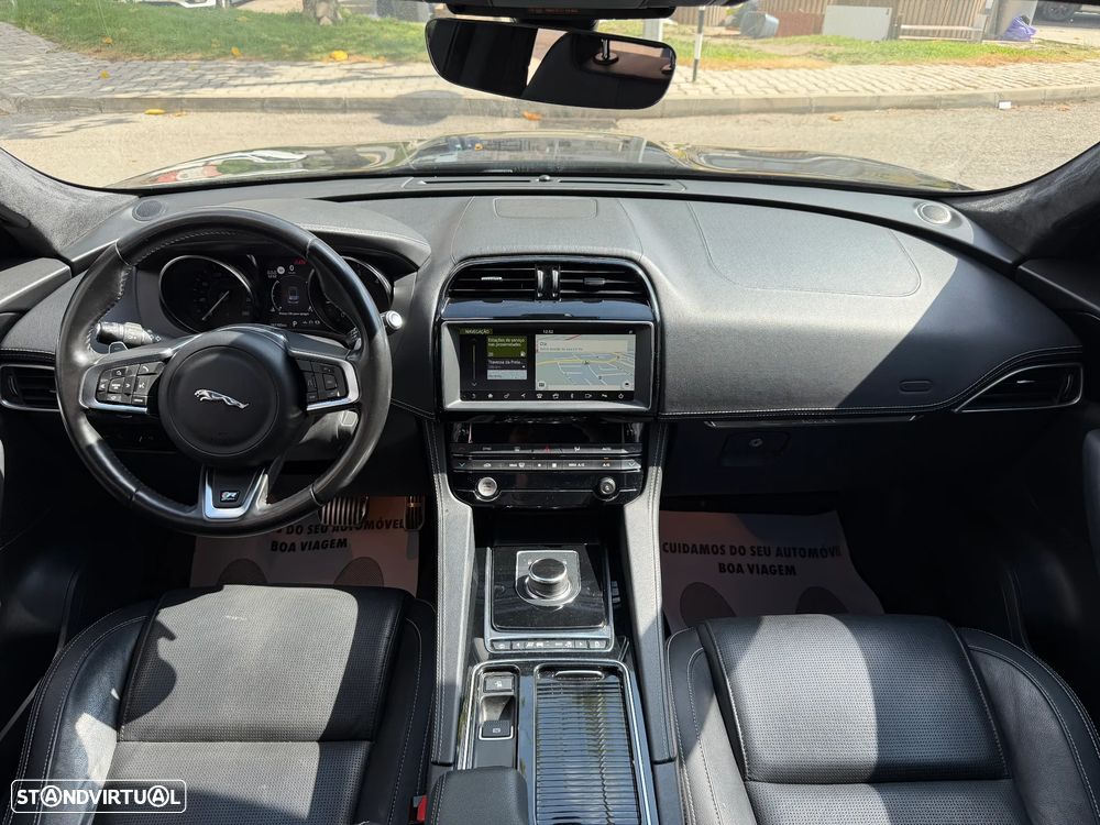 Jaguar F-Pace 2.0 i4D R-Sport Aut. - 9
