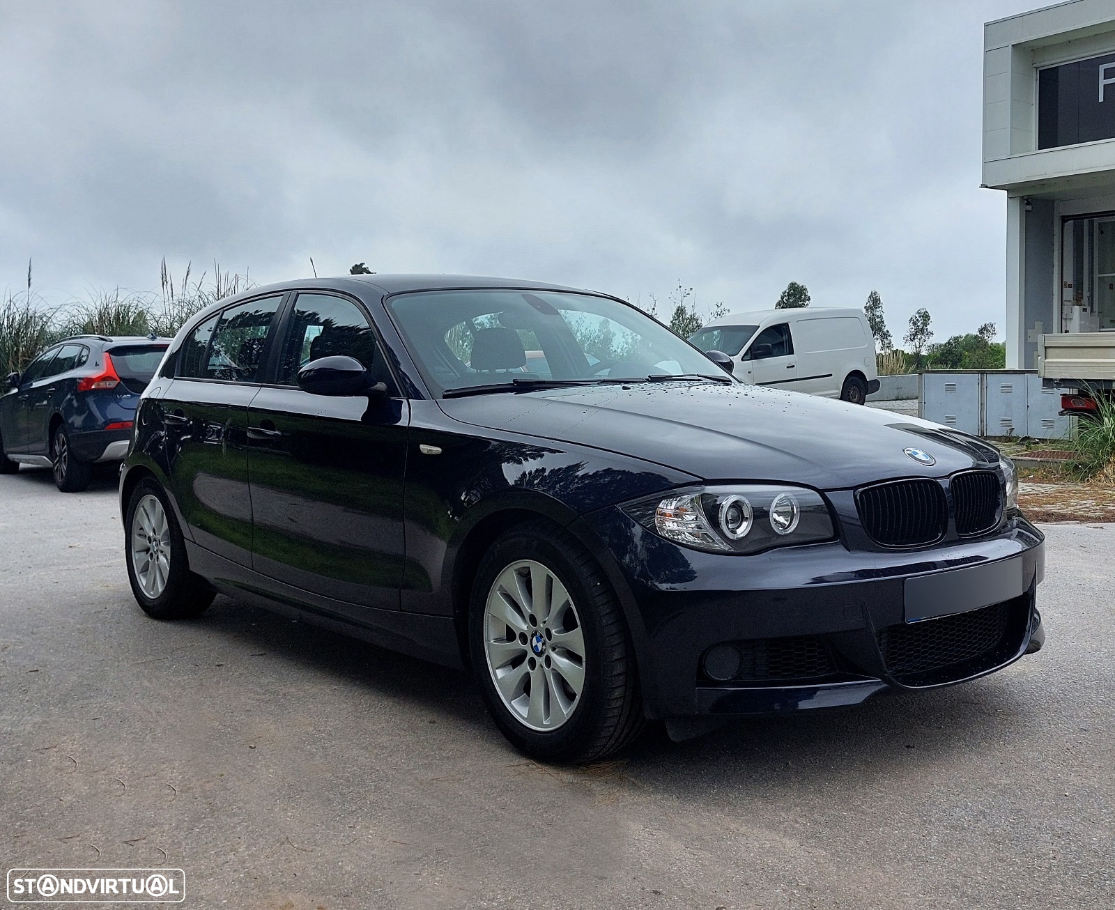 BMW 118 d Sport Line - 2