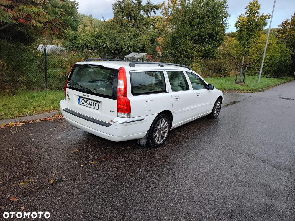 Volvo V70 2007 photo 4