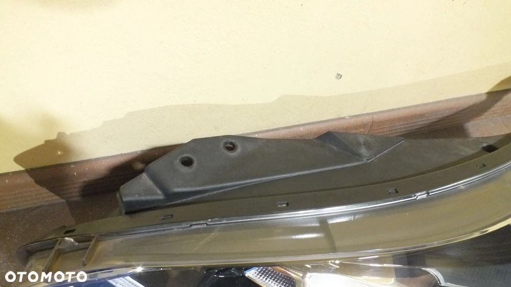 Lampa przednia lewa Led Kia Ceed III GT  792111010 - 4