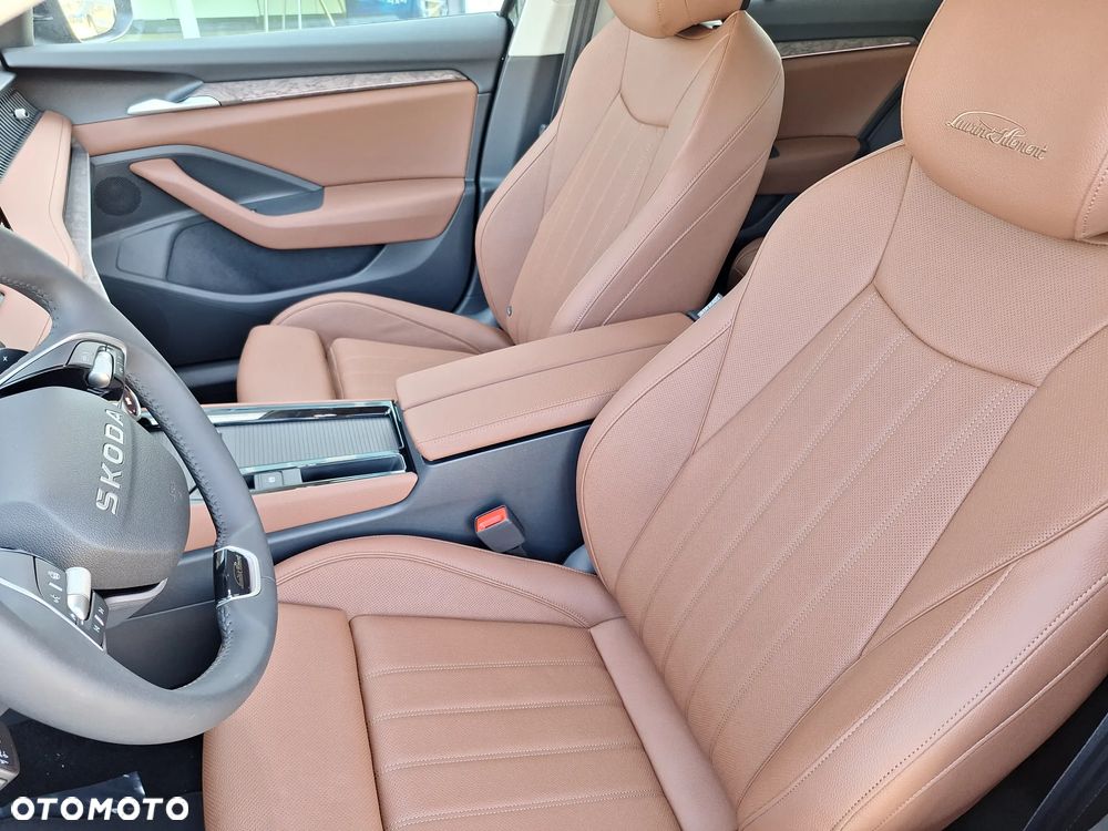 Skoda Superb 2.0 TDI SCR 4x4 L&K DSG - 14