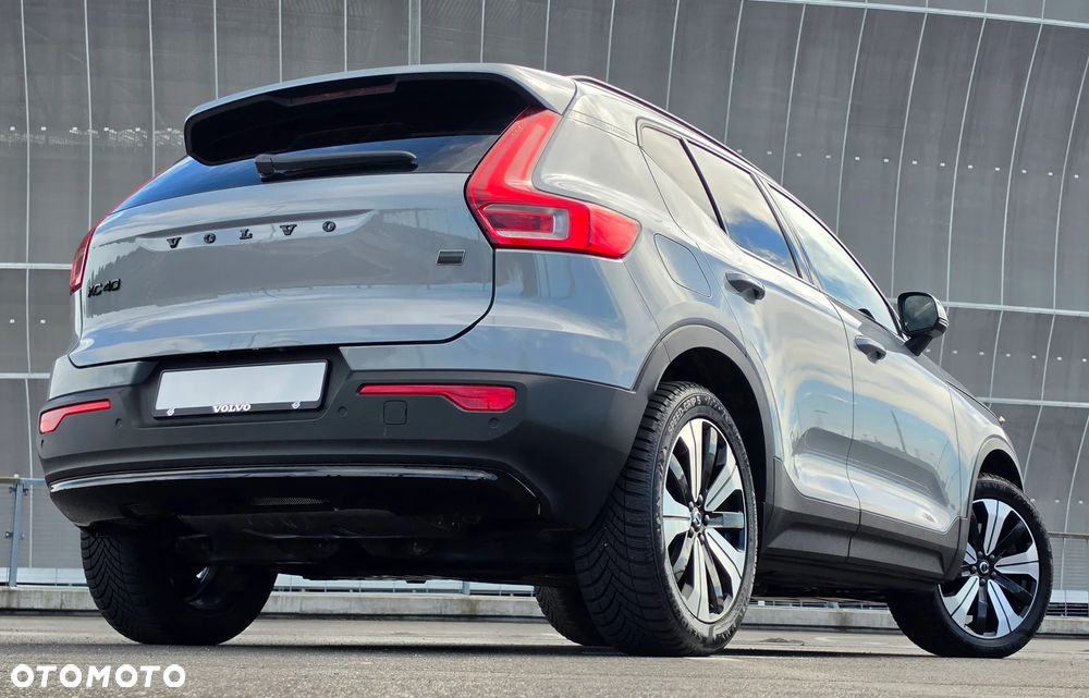 Volvo XC 40 T4 Plug-In Hybrid Plus Dark - 4