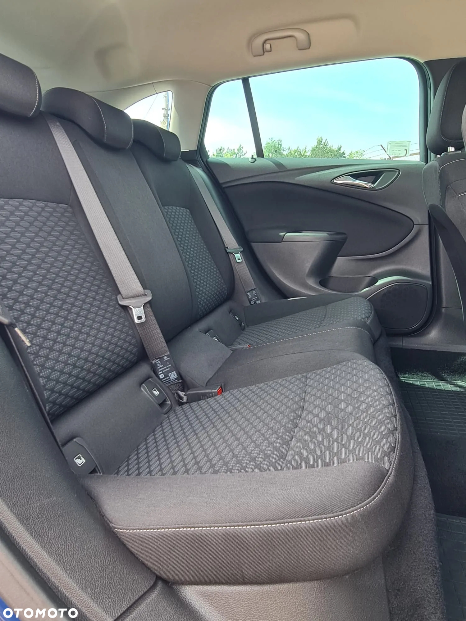 Opel Astra V 1.6 CDTI Enjoy - 22