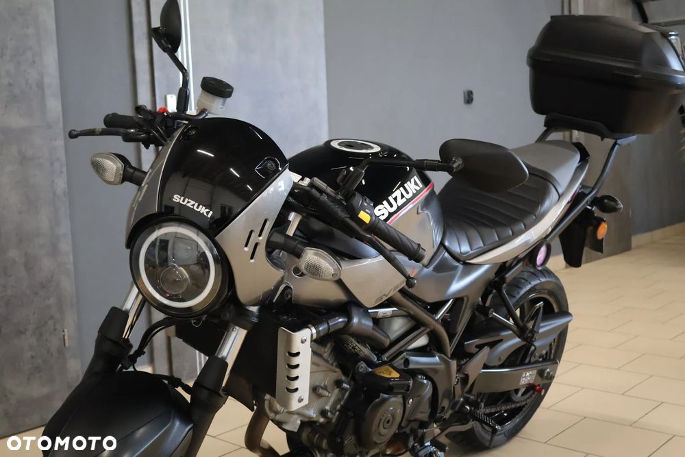 Suzuki SV - 14