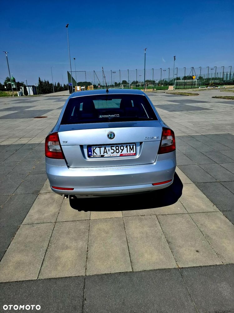 Skoda Octavia - 5