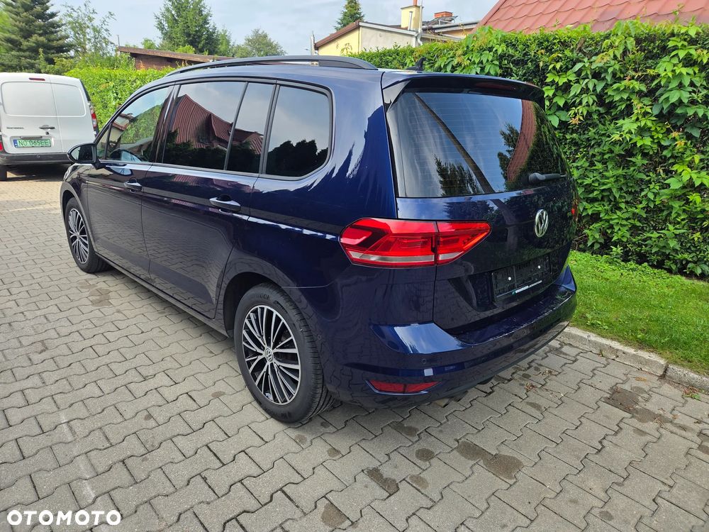 Volkswagen Touran 2.0 TDI SCR UNITED - 3