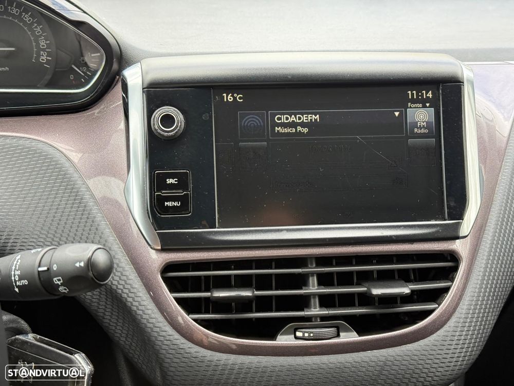 Peugeot 2008 1.4 HDi Allure - 22