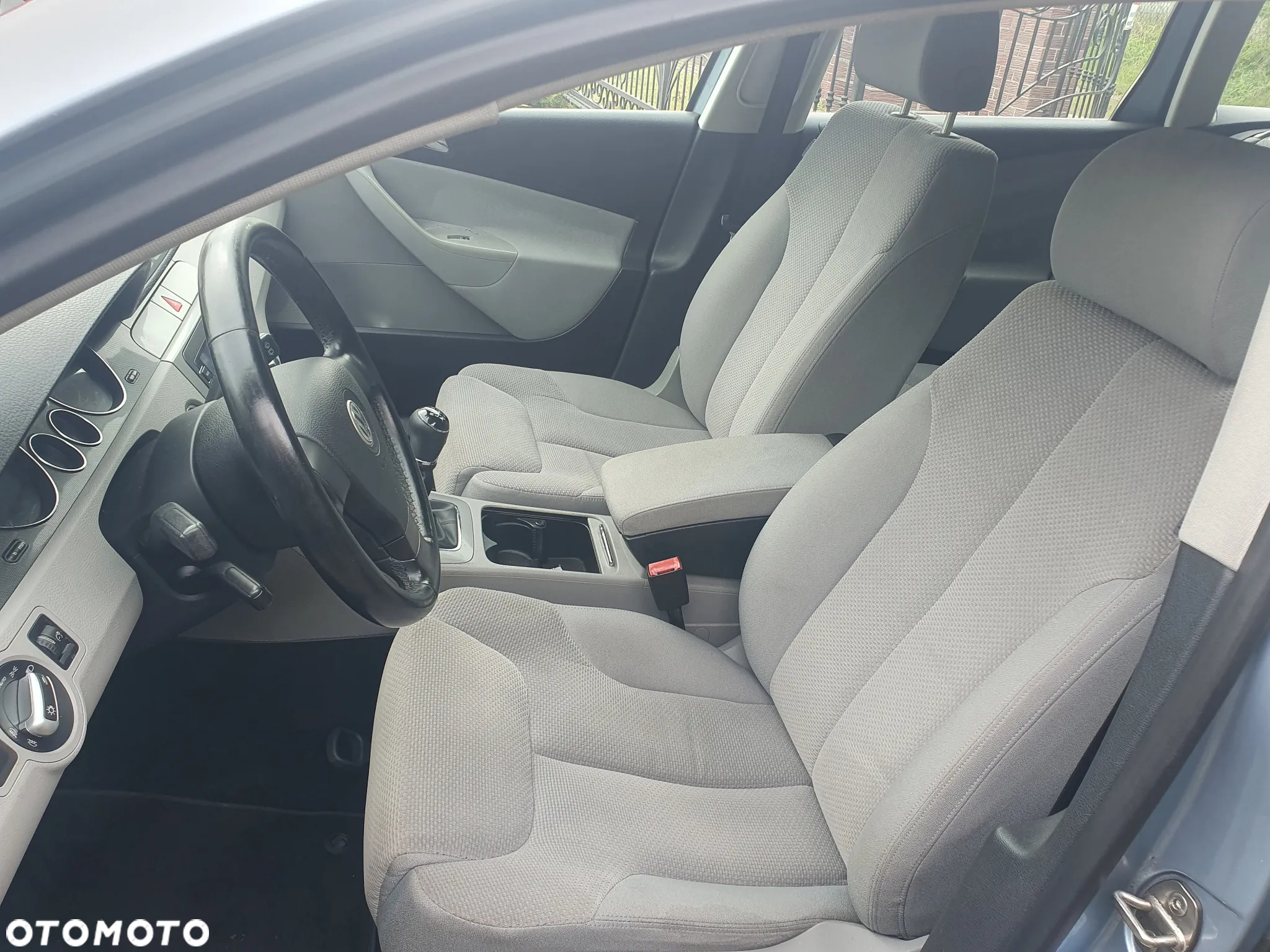 Volkswagen Passat 2.0 FSI Comfortline - 9