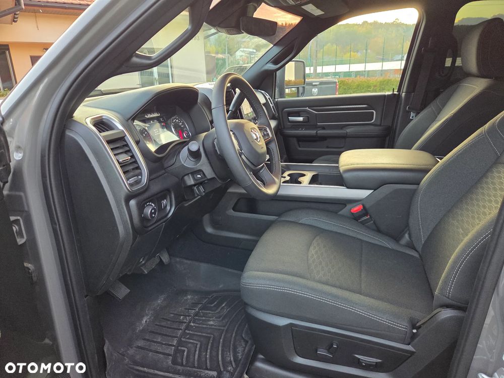 RAM 3500 - 8