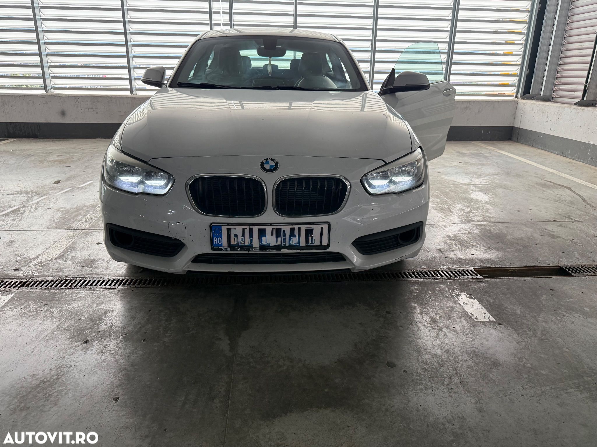 BMW Seria 1 114i - 1