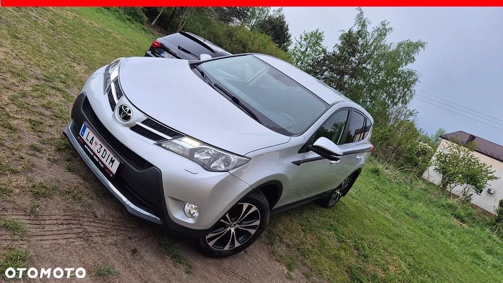 Toyota RAV4 2.0 D-4D Premium - 2