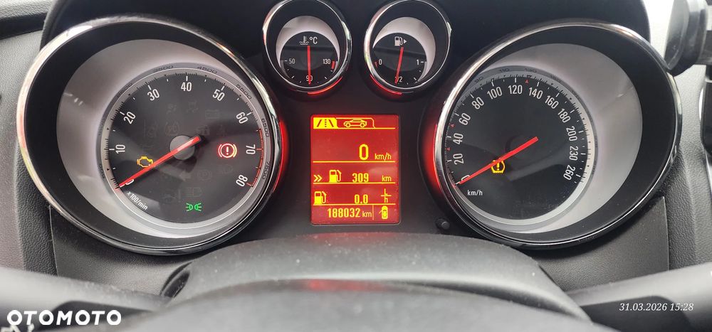 Opel Astra 1.6 EU6 - 11