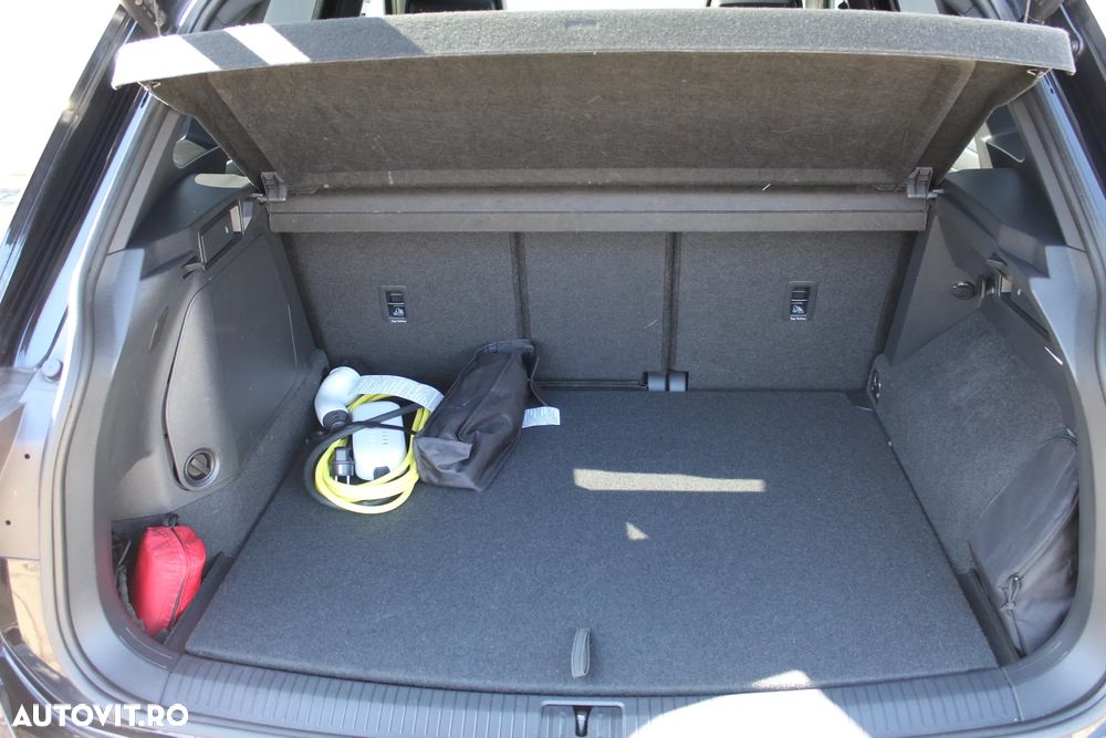 Volkswagen Tiguan 1.4 eHybrid OPF DSG R-Line - 23