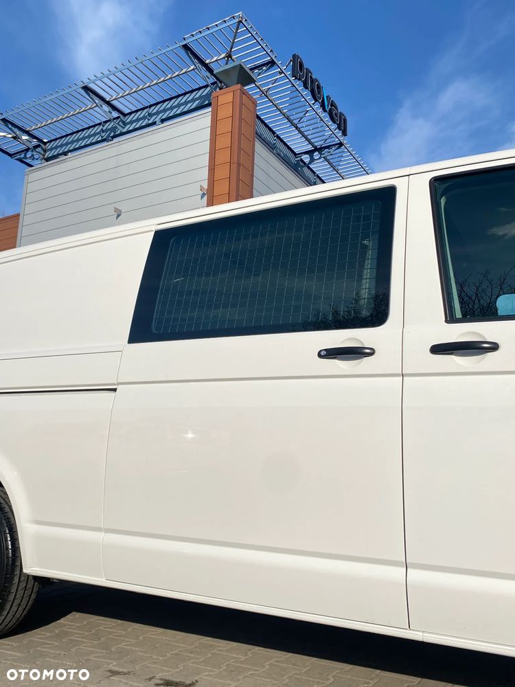 Volkswagen TRANSPORTER 2,0 TDI 140KM DSG L2 DŁUGI NISKI PRZEBIEG - 25