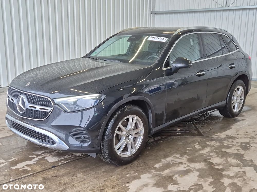 Mercedes-Benz GLC 220 d 4Matic 9G-TRONIC Edition Avantgarde - 38