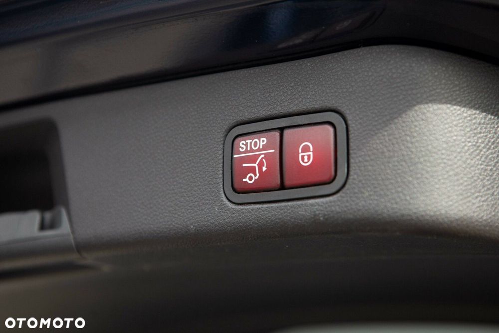 Mercedes-Benz GLE 350 d 4-Matic - 36