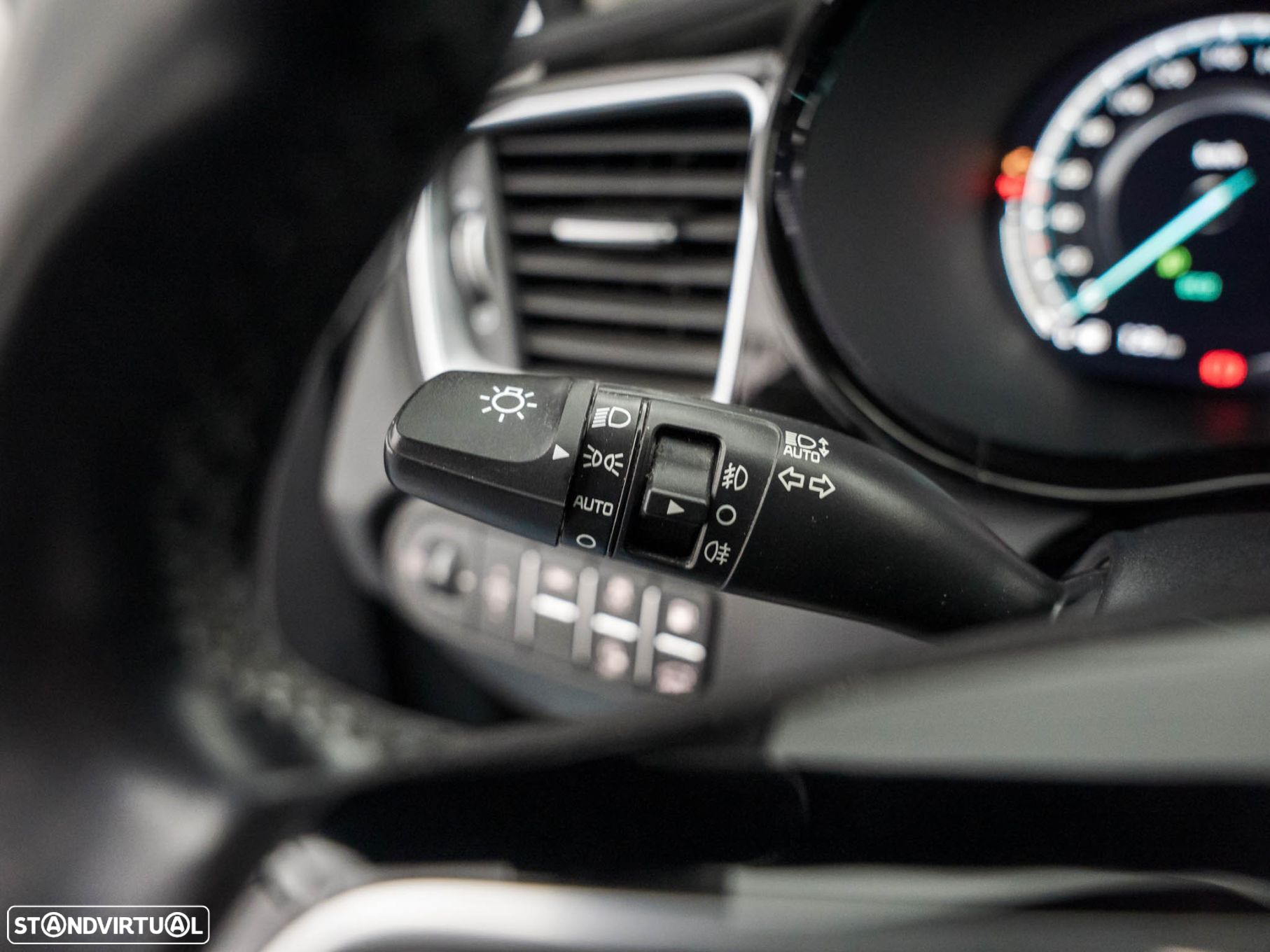 Kia XCeed 1.6 GDi PHEV First Edition - 19