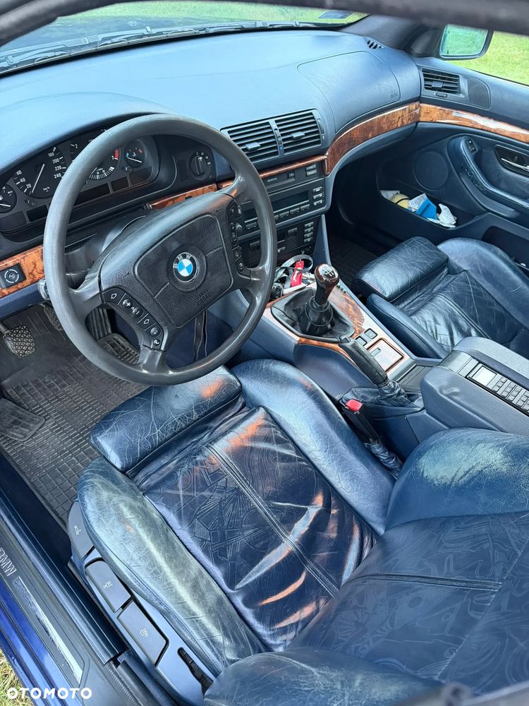 BMW Seria 5 - 8