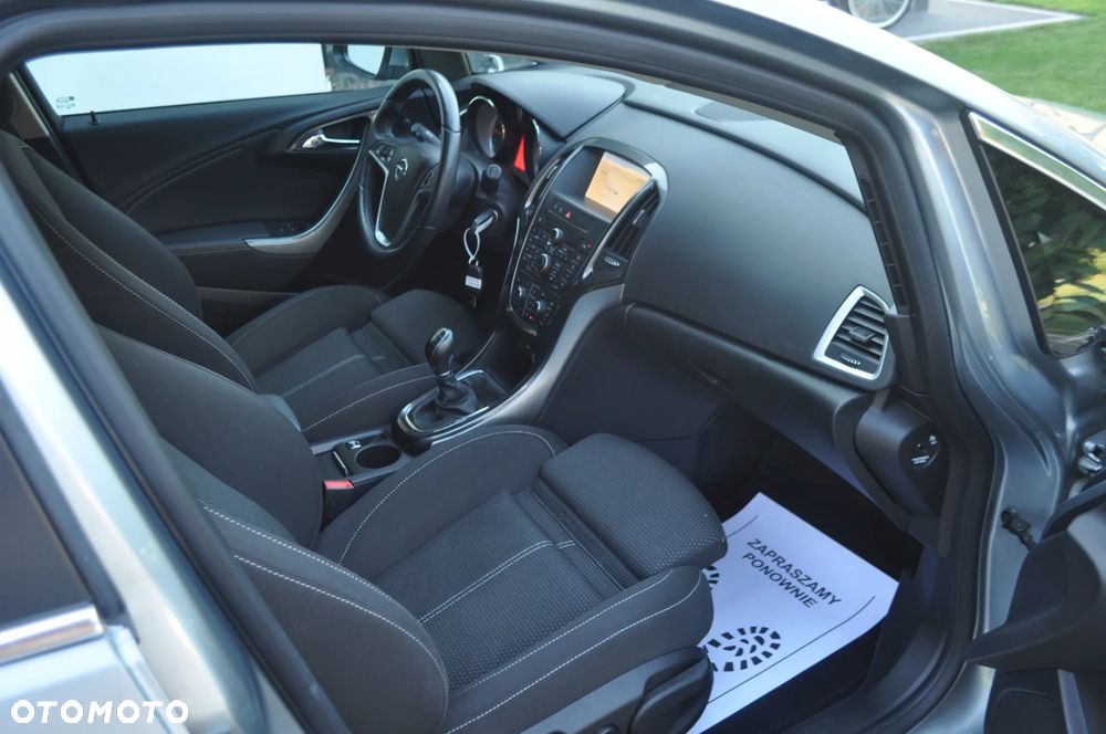Opel Astra 1.4 Turbo Exklusiv - 21