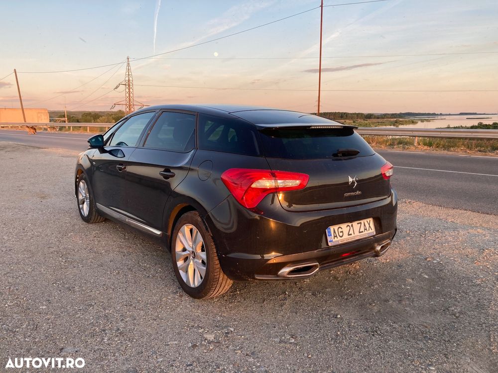 Citroën DS5 2.0 HYbrid4 Airdream Sport Chic - 2