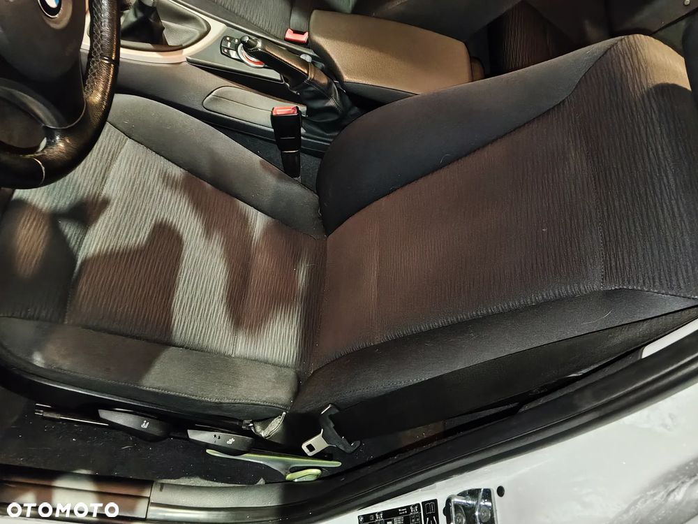 BMW Seria 1 - 40