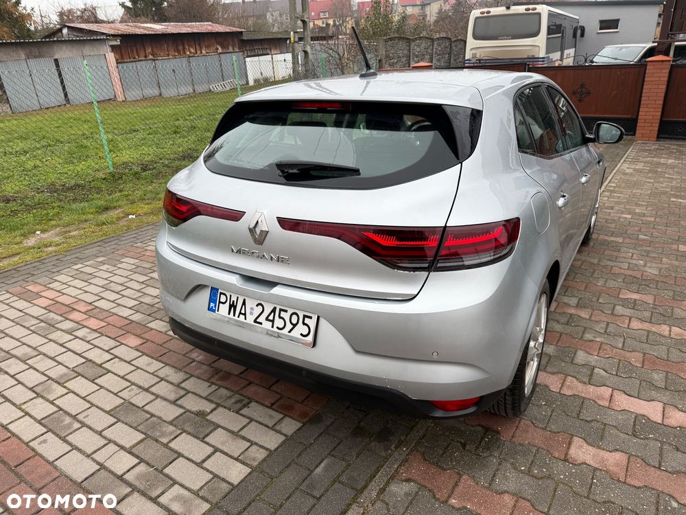 Renault Megane 1.5 Blue dCi Intens - 6