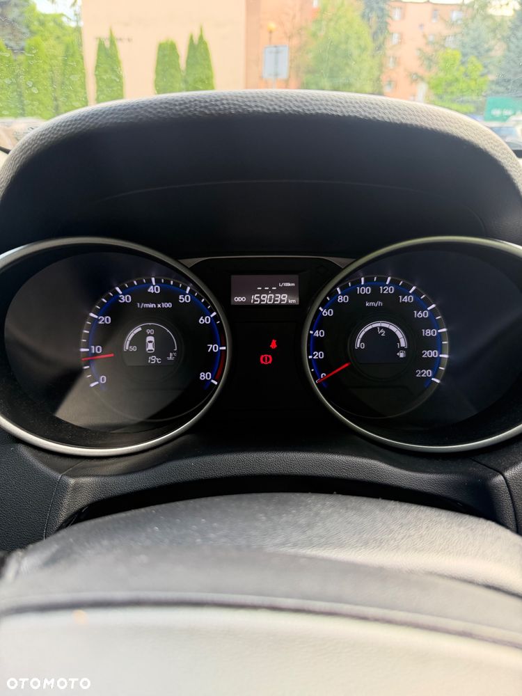 Hyundai ix35 1.6 2WD Fifa World Cup Edition - 13