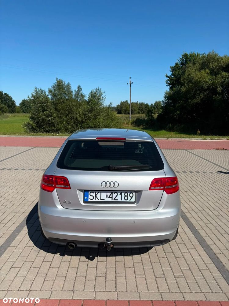 Audi A3 Sportback 1.6 Ambiente - 8