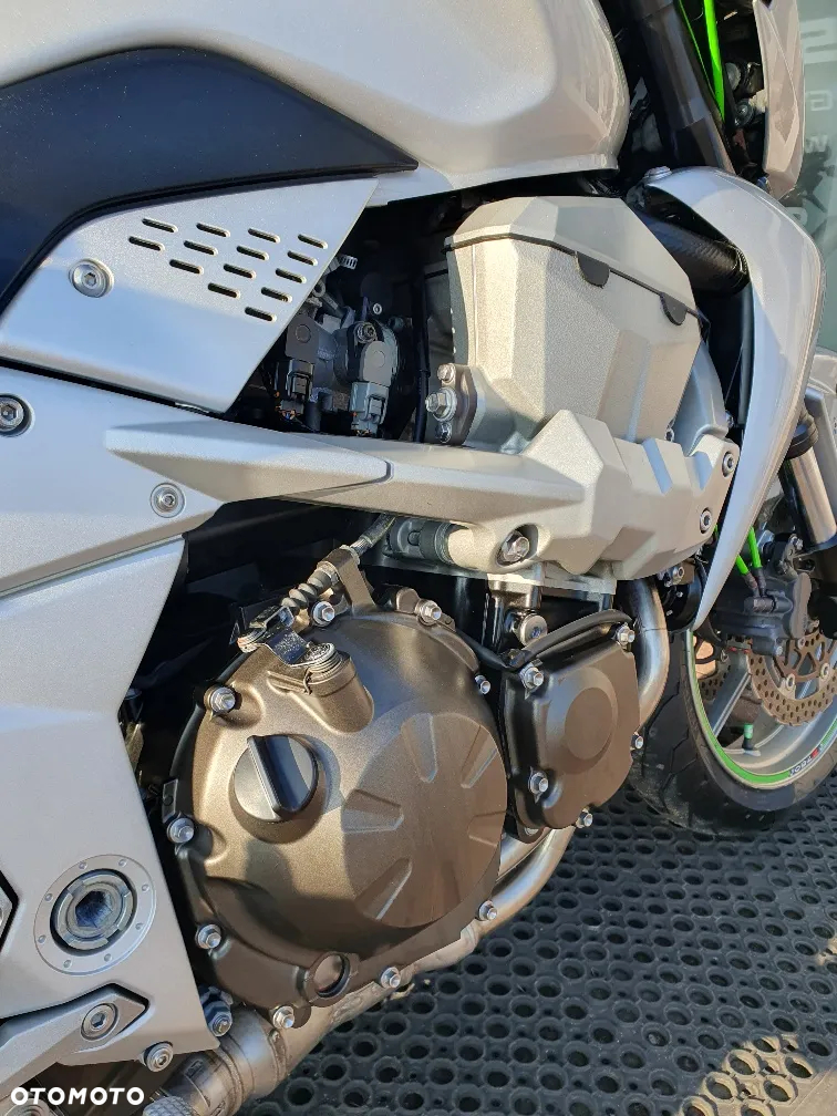 Kawasaki Z - 7