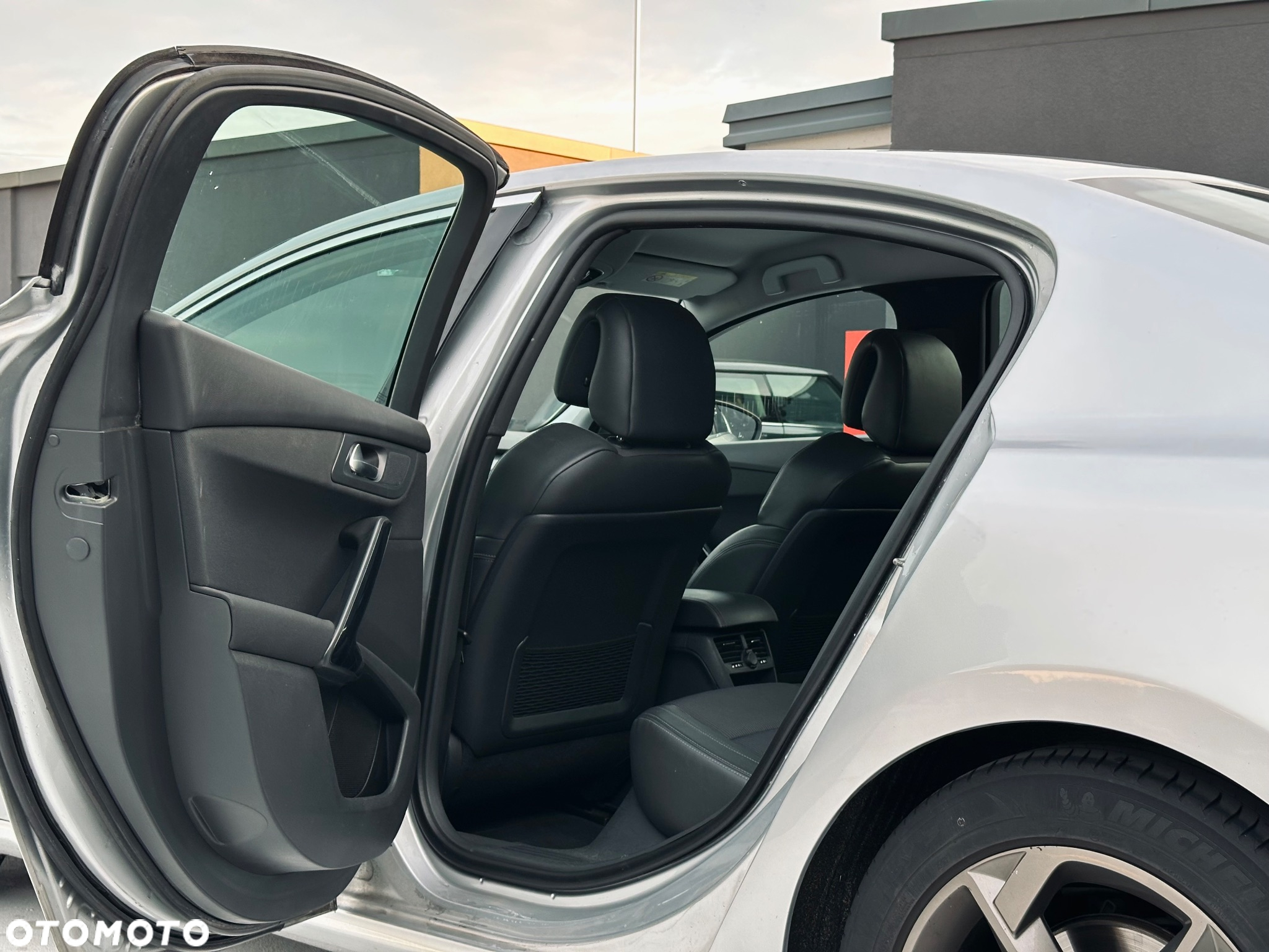 Peugeot 508 BlueHDi FAP 180 Automatik Stop&Start Allure - 22