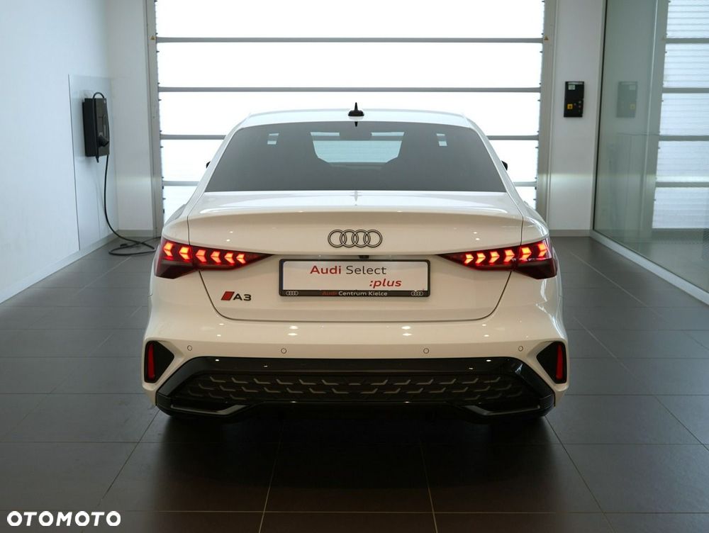 Audi A3 Limousine - 4