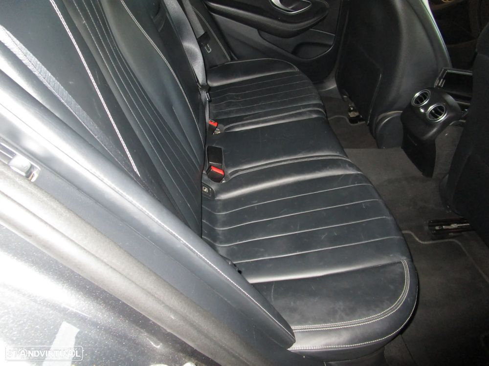 Mercedes-Benz E 220 d 4Matic All-Terrain 9G-TRONIC Exclusive - 23