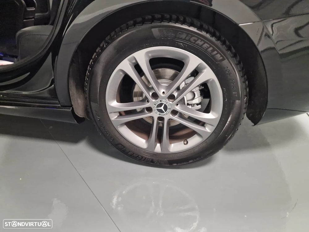 Mercedes-Benz A 180 Limousine d Style Plus Aut. - 22